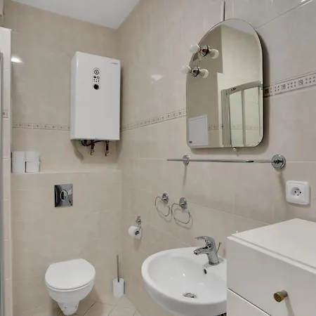 Apartment Horsky Klinovec 4 *